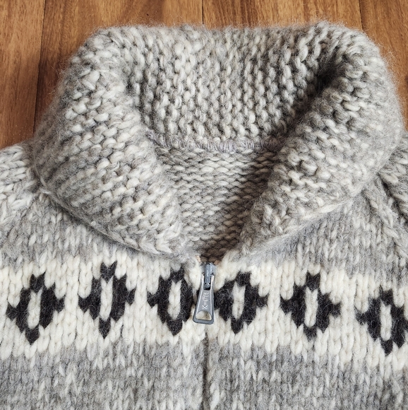 Vintage Wool Zippered Sweater Cardigan, Handmade Cowichan Style Sweater Large - Picture 11 of 12